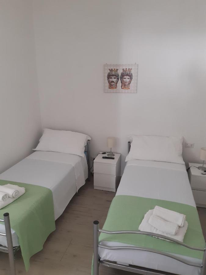 Fronte Mare Apartment Авола Екстериор снимка