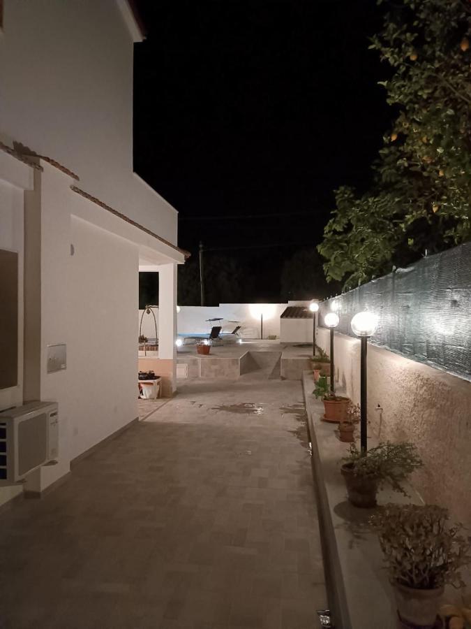 Fronte Mare Apartment Авола Екстериор снимка