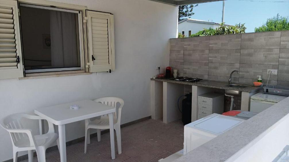 Fronte Mare Apartment Авола Екстериор снимка